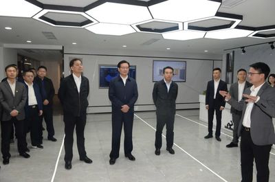 黃欽調(diào)研無(wú)錫經(jīng)開(kāi)區(qū) 以科技推廣和應(yīng)用服務(wù)賦能高質(zhì)量發(fā)展